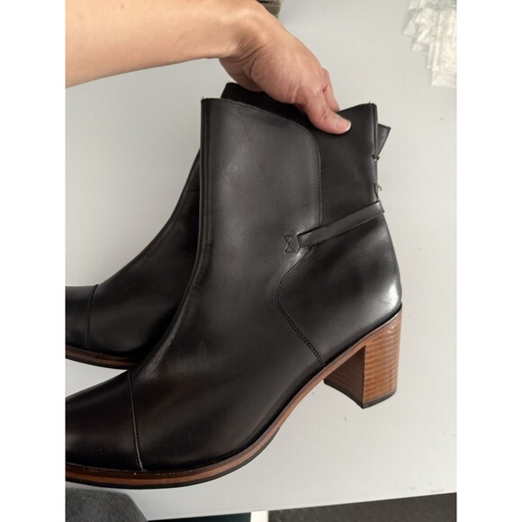 Wolverine 1000 Mile Rockford Chelsea Booties 11B Black Leather Womens Block Heel - Picture 2 of 8